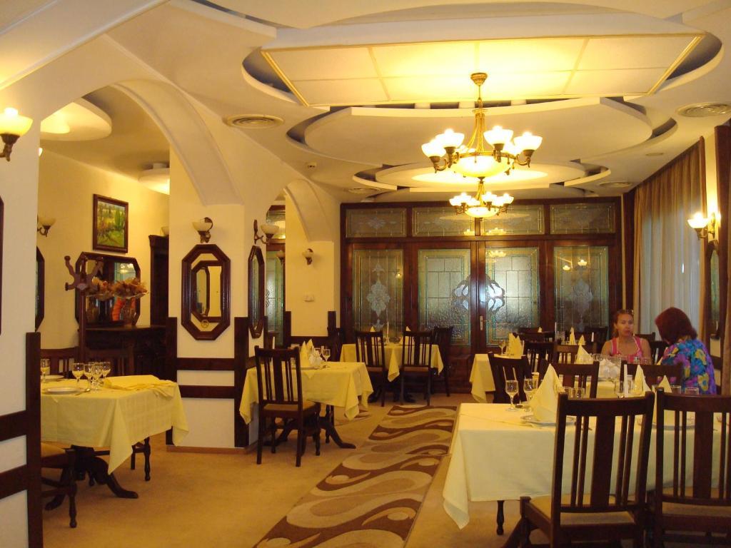 Hotel Ami Băile Felix Exterior photo