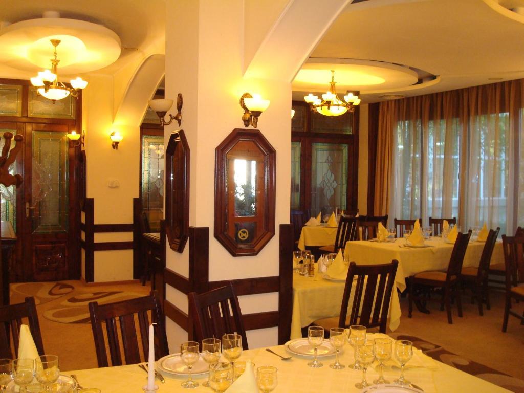 Hotel Ami Băile Felix Exterior photo